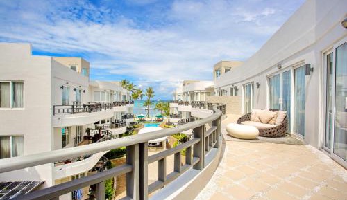 2 Bedroom Penthouse with Jacuzzi
