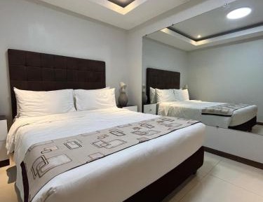 One-Bedroom Apartment with Balcony