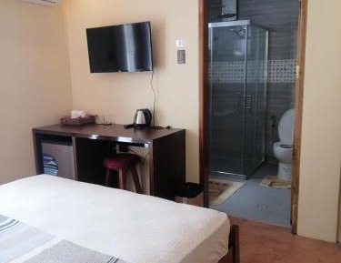 Queen Room