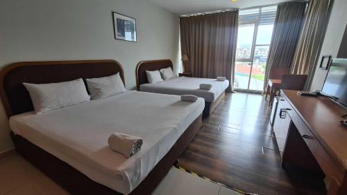 Deluxe Family Room