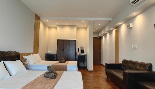Studio with Balcony