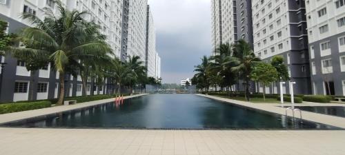 Three-Bedroom Standard Apartment