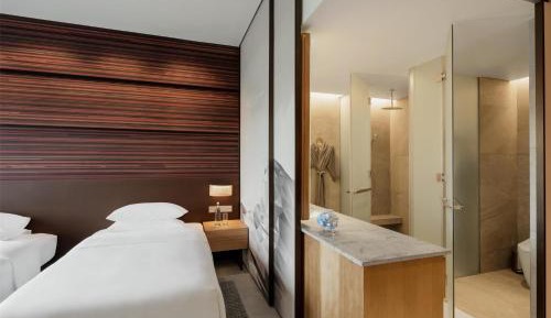 Twin Room with Hill View