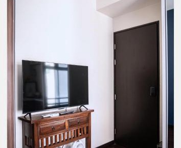 Single Room with Private Bathroom