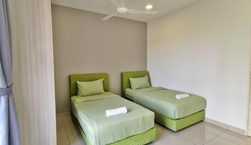 Villa - Beach Front