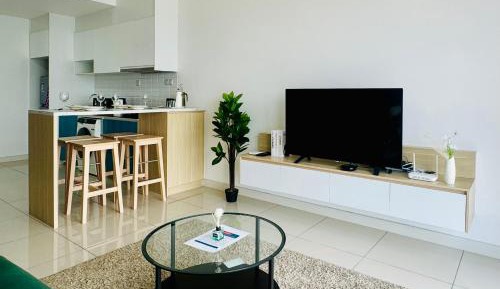 One-Bedroom Apartment with Balcony and City View