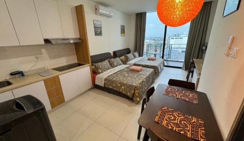 Studio Apartment with Balcony