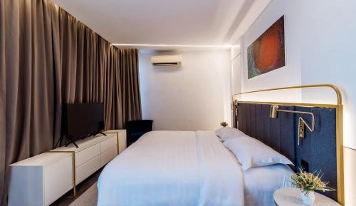 King Suite with Balcony