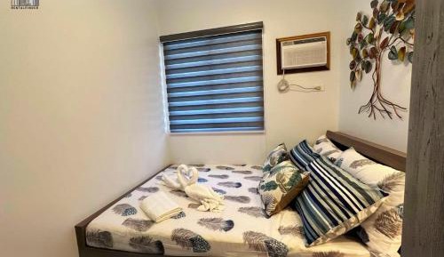 Two-Bedroom Deluxe Apartment with Balcony