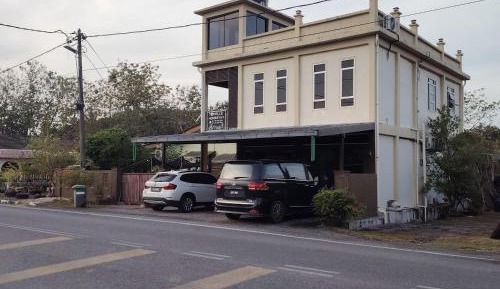 Two-Bedroom Townhouse