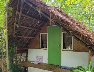 Bungalow with Fan