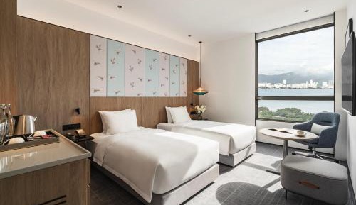 2 Twin Standard Sea View Lounge Access