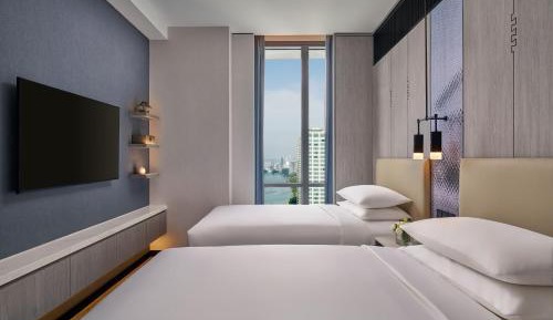 Two-Bedroom Apartment with One King and Two Twin Beds