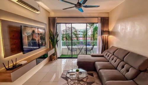 Three-Bedroom Superior Apartment