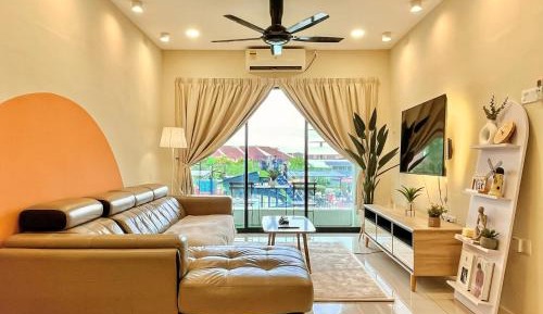 Three-Bedroom Apartment with View