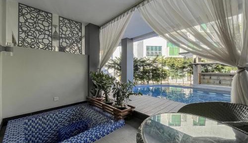 Executive Suite