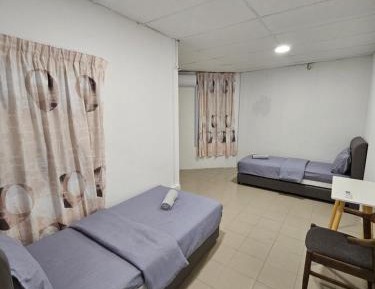 Twin Room with Shared Bathroom