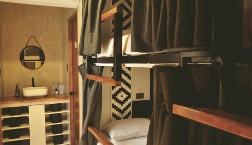 Bed in 6-Bed Mixed Dormitory Room