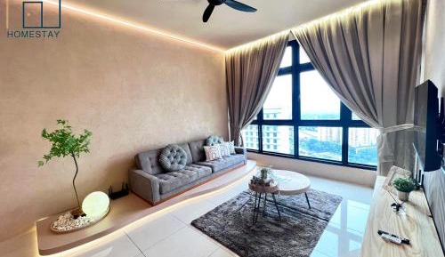 Three-Bedroom Superior Apartment