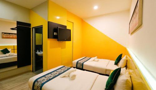 Standard Twin Room