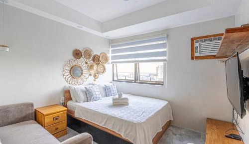 Studio with Sea View