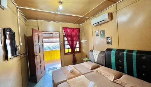 Triple Room