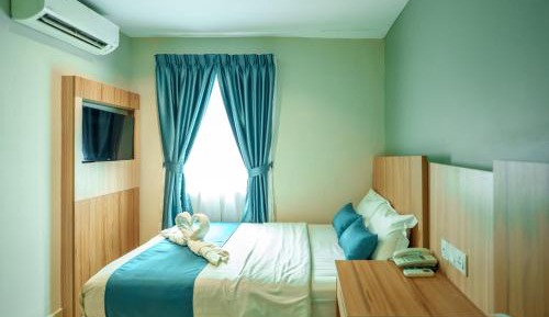 Deluxe Family Room