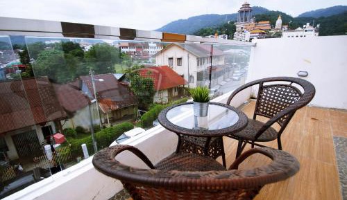 Deluxe Double Room with Balcony