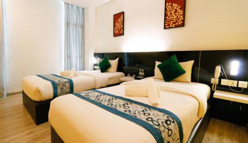 Deluxe Twin Room