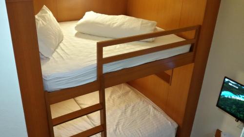 Double or Twin Room with Bathroom