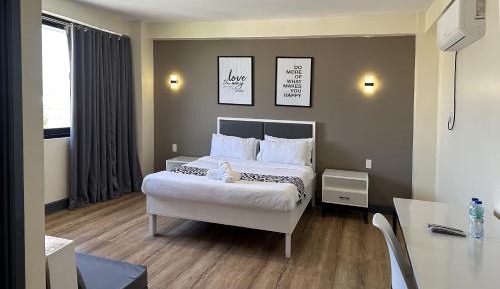 Superior Queen Room