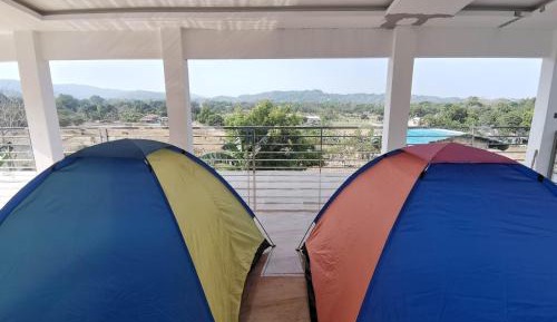 Studio with Mountain View