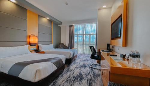 Club Floor Twin Room