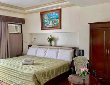Junior Suite with Pool View