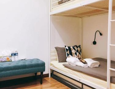 Mixed Dormitory Room