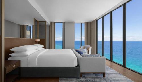 Oceanside Presidential Suite with Balcony