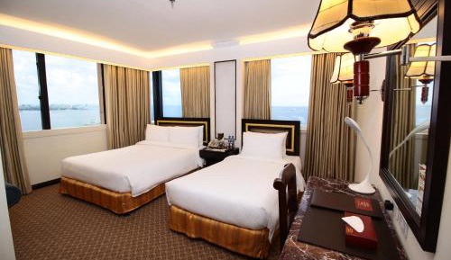 Deluxe Twin or Double Room