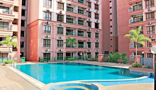 6 Bedroom 4Bathroom Connecting Pool View Apartments