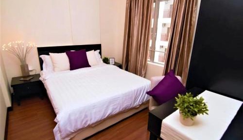 Two-Bedroom Deluxe Apartment with Balcony (Free 4 Waterpark Tickets)