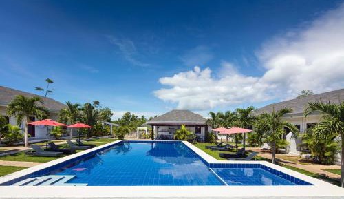 Deluxe Twin Room with Free Airport Drop