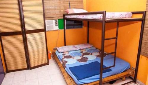 Triple Room with Shared Bathroom
