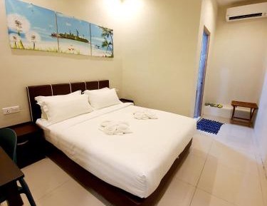 Queen Room