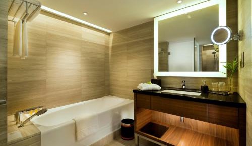 Executive Deluxe King Room