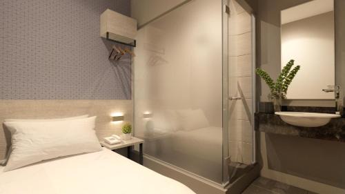 Mini Single Room No Window