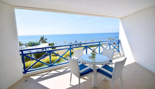Deluxe Double or Twin Room with Balcony