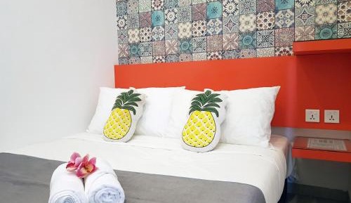 Standard Queen Room