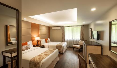 Premier Room