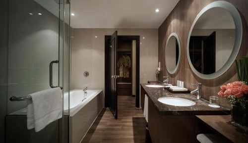 Deluxe Classic Room