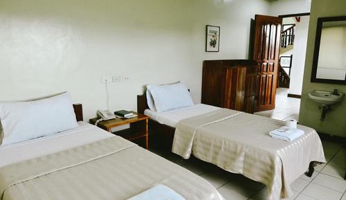 Junior Executive Suite