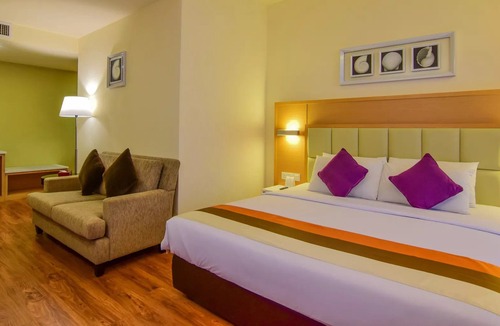Tanjung Bungah Hotel | Hotel Sentral Seaview Penang